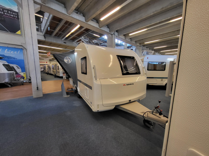 Adria Altea 402 PH uit voorraad leverbaar  foto: 2