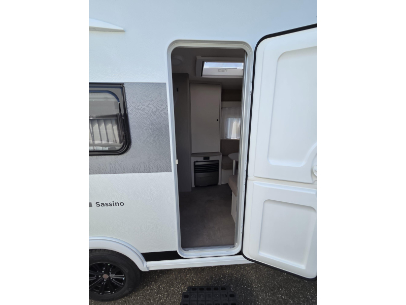 LMC Sassino 460 E Lengtebedden  foto: 5