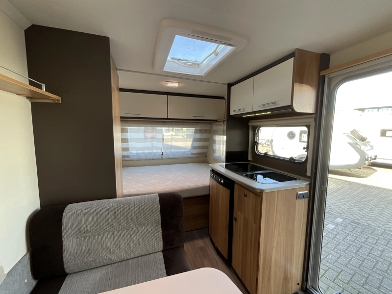 Caravelair Antares Style 390 VOORTENT-MOVER-LICHTGEW.  foto: 5