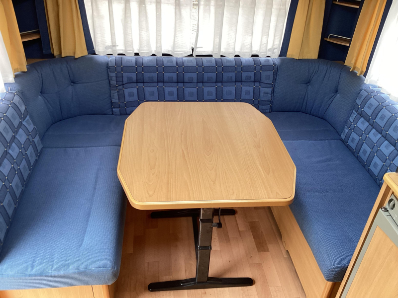 Knaus Sudwind 450 TUF voortent 
