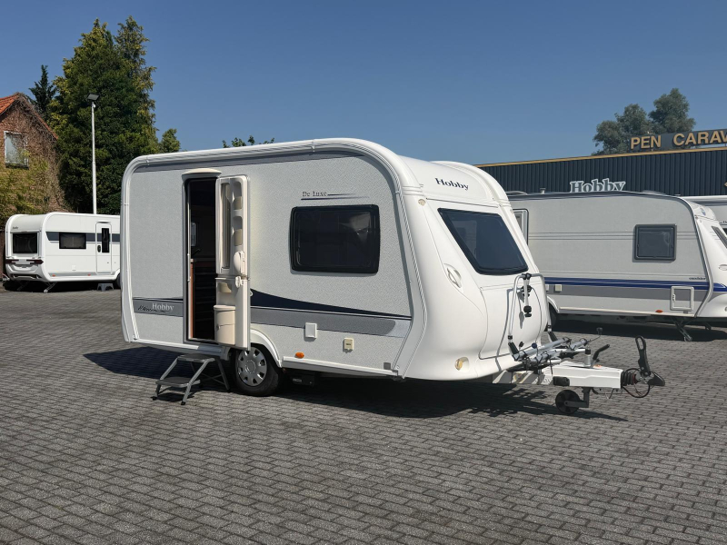 Hobby De Luxe 380 TB Met mover en luifel! 