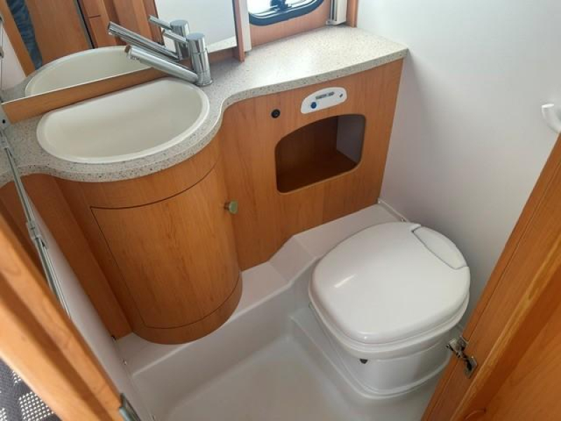 Eriba Living Pulse 440 MOVER+VOORTENT+FIETSENDRA  foto: 8