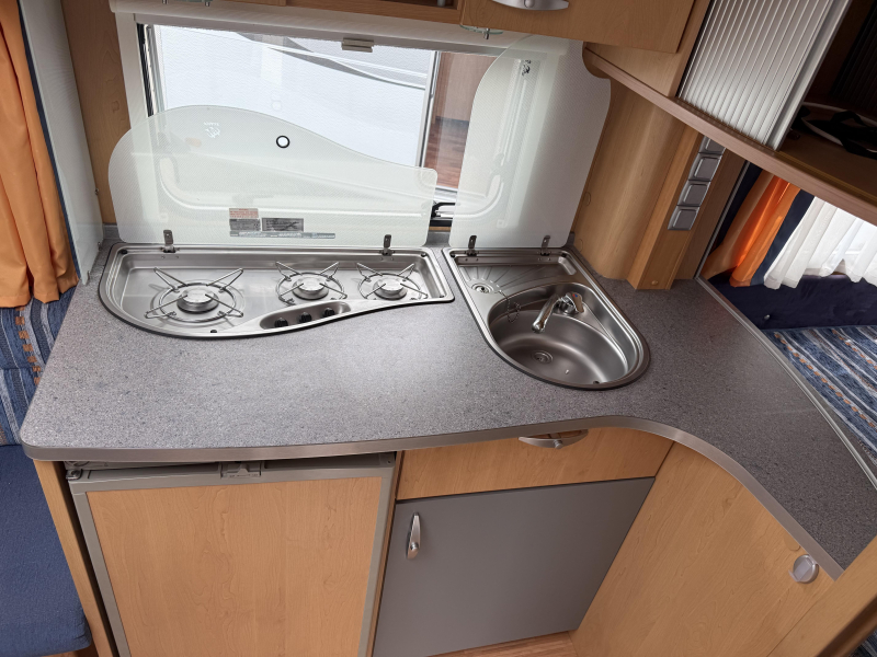 Knaus Sudwind 450 FU  foto: 15