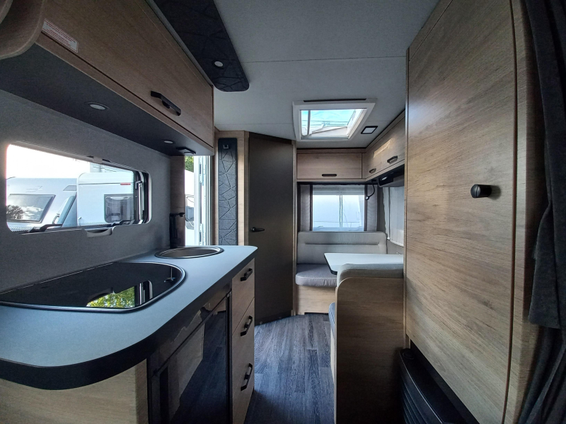 Weinsberg CaraOne Edition HOT 390 QD  foto: 5