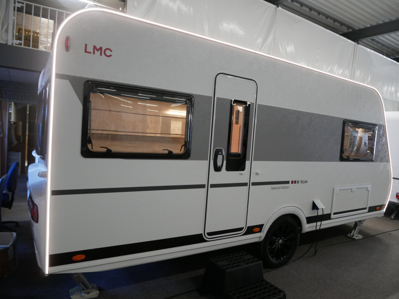LMC Style 440 D nu met GRATIS mover  foto: 2