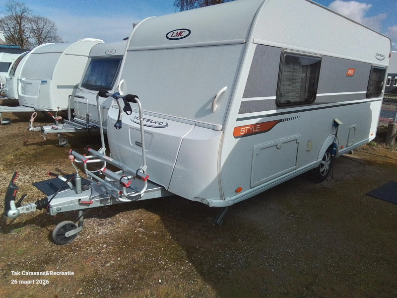 LMC Style 450 E 2 aparte bedden 