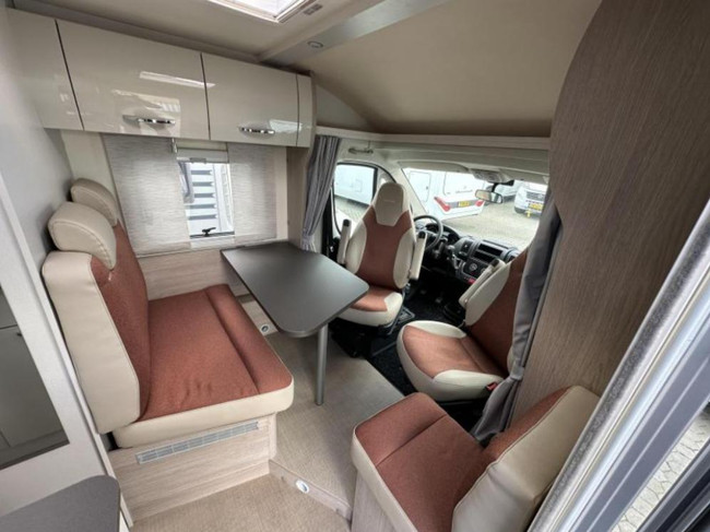 Bürstner Nexxo Van T 690 G LENGTE BEDDEN + 3.650 KG. foto: 6