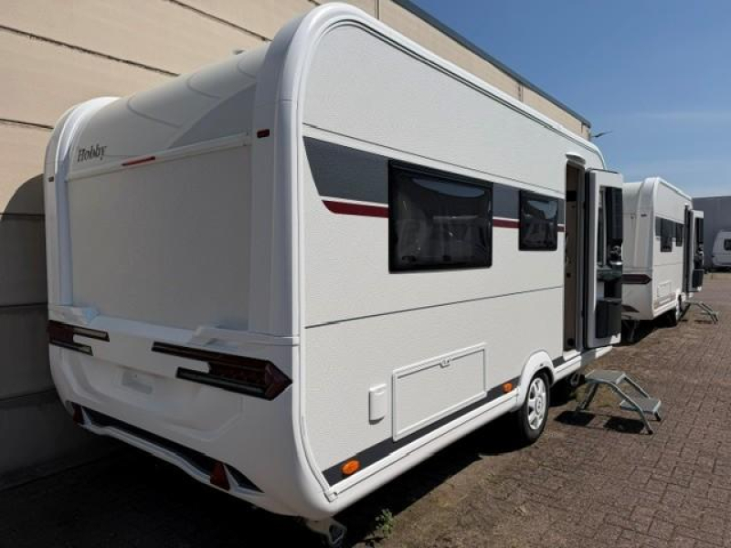 Hobby De Luxe 460 LU 1500 kg  foto: 2