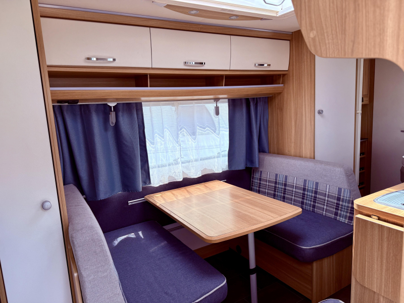 Dethleffs Camper 530 FSK mover/ voortent/ATC  foto: 14