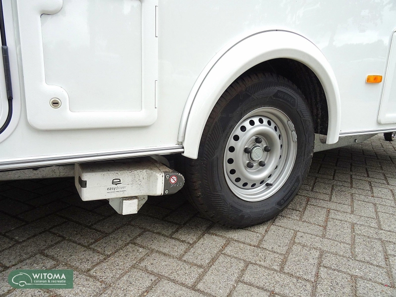 Eriba Nova Light 470 mover vloerverwarming ETC  foto: 20