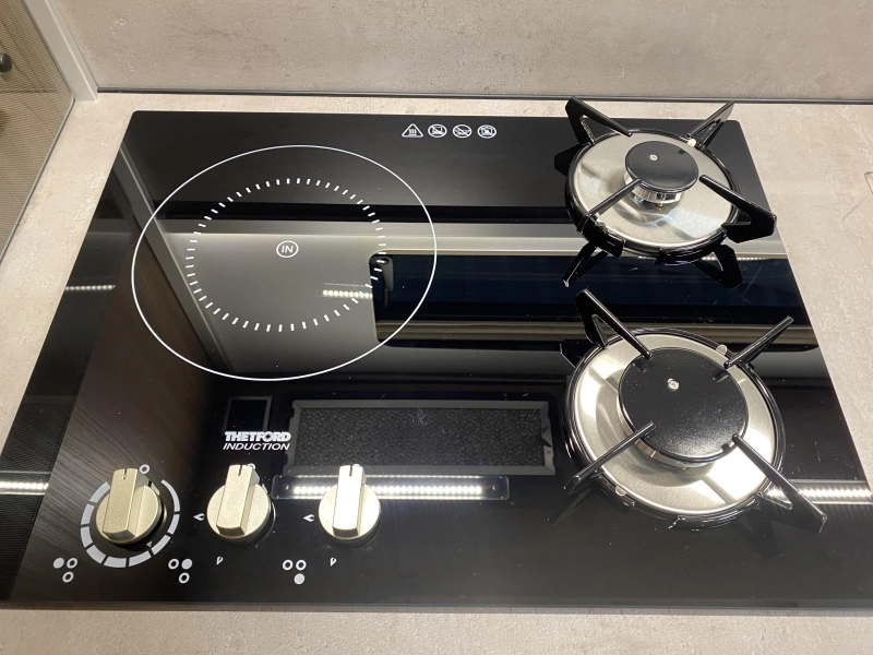 Kabe Royal 560 GLE Model 2027  foto: 10