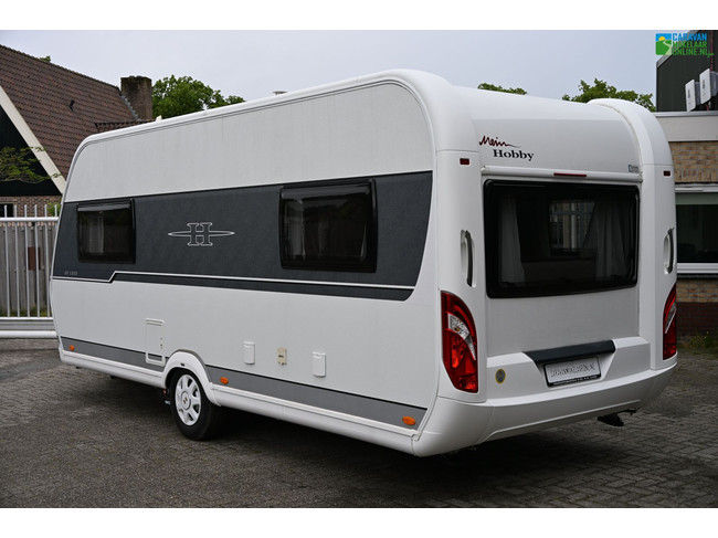 Hobby De Luxe 495UL foto: 2