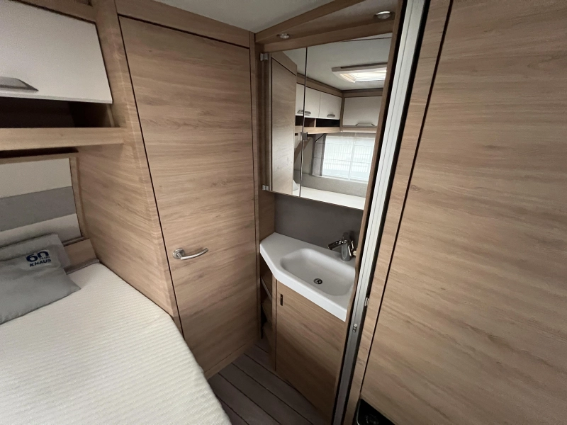 Knaus Sudwind 60 Years 550 FSK Mover, Nieuwe voortent  foto: 15
