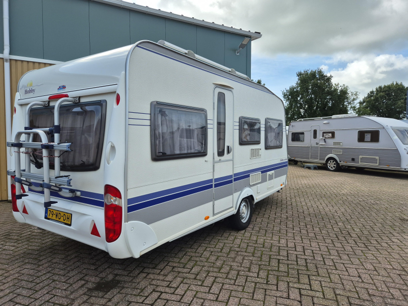 Hobby De Luxe 450 UF 