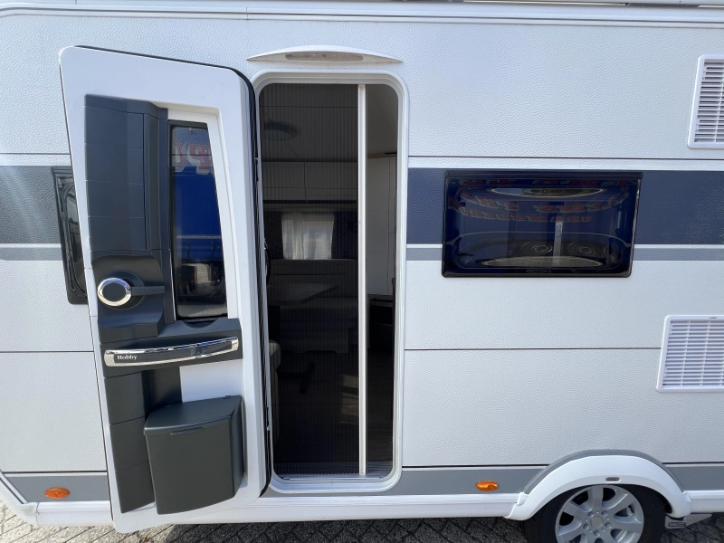 Hobby De Luxe 495 UL Mover Luifel Fietsdrager  foto: 16
