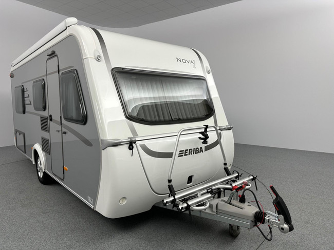 Eriba Nova Light 442 Crystal Silver hoofdfoto: 1