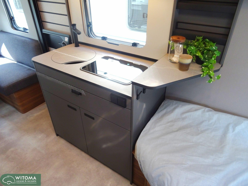 Eriba Novaline 442 voorbeeld caravan  foto: 10