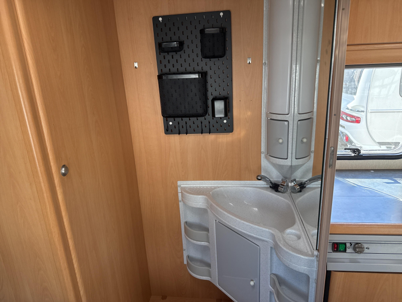 Adria Unica A 432 PX Mover/Voortent/Luifel  foto: 4