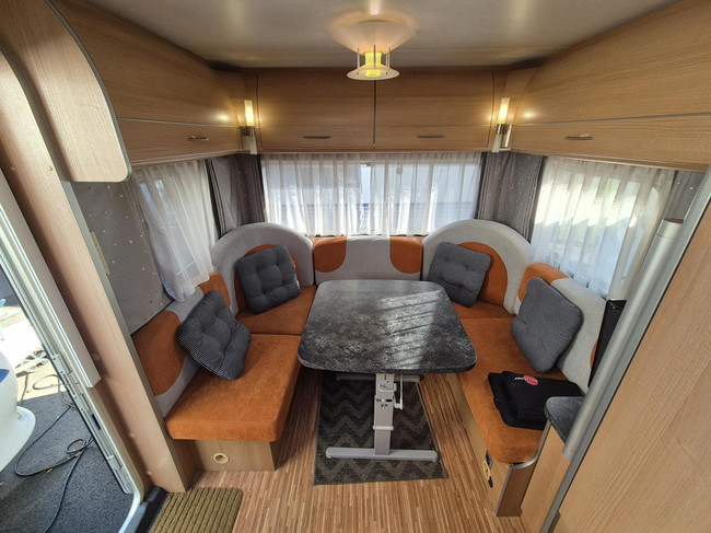 Bürstner 460 TL Enkele bedden, Airco, Mover Voortent luifel foto: 13