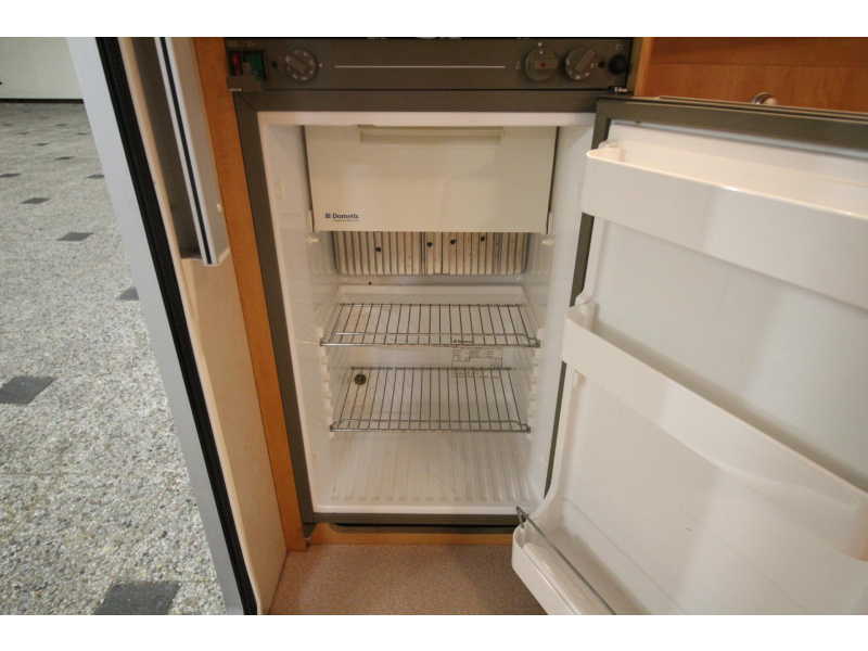 Caravelair Eldorado 420 Voortent, Fietsenrek,  foto: 12