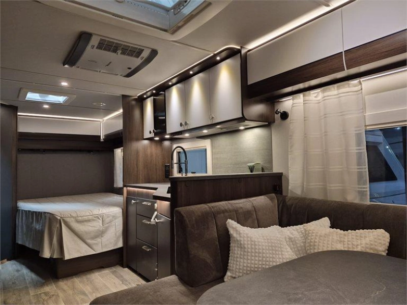 Polar Blackline 590 FWL 