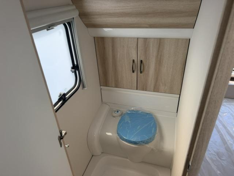 Hobby De Luxe 460 UFE 1500 kg  foto: 10