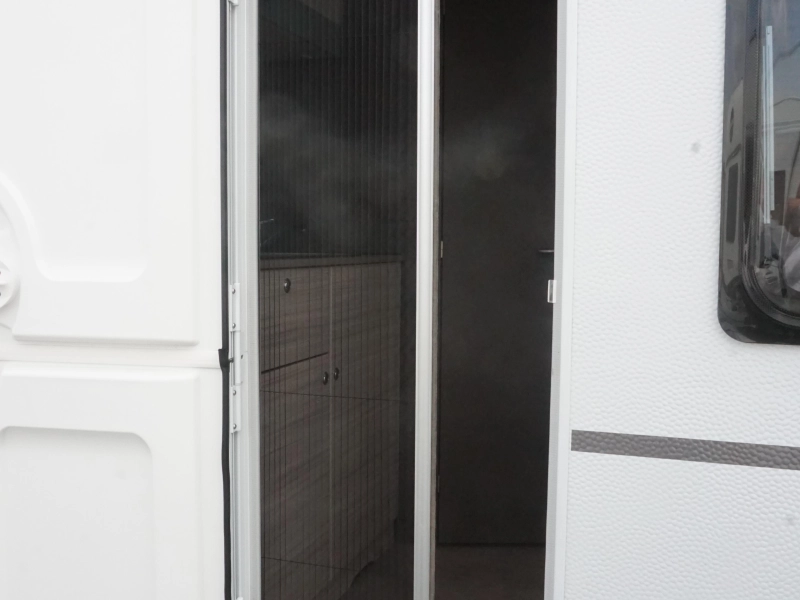 Dethleffs C'Joy 420 QSH Dakluifel/Voortent/Fietsd 