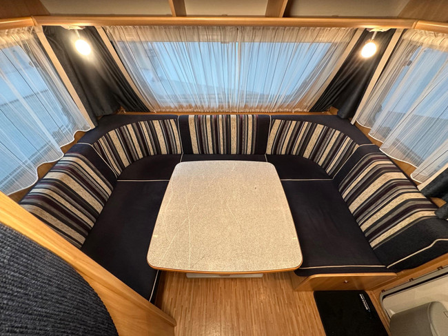 Dethleffs Camper Style 470 V foto: 5