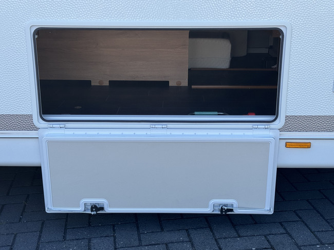 Tabbert Da Vinci 460E ENKELE BEDDEN **Mover/Zakluifel/Fietsendrager/Duo-Control/Vloerverwarming/Compleet/Zeer nette caravan** foto: 15