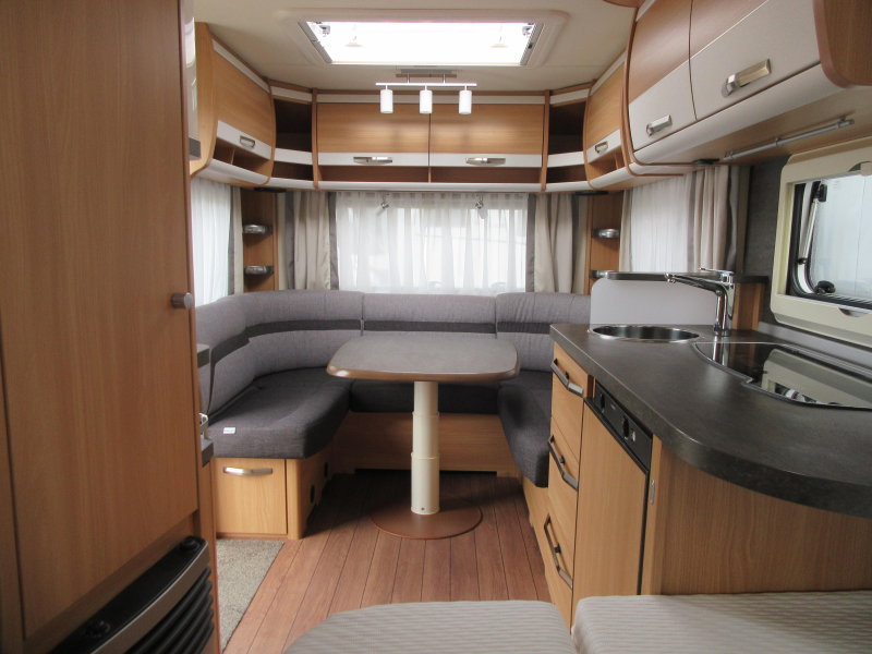 Knaus Sudwind 450 FU NETJES EN MET MOVER  foto: 3