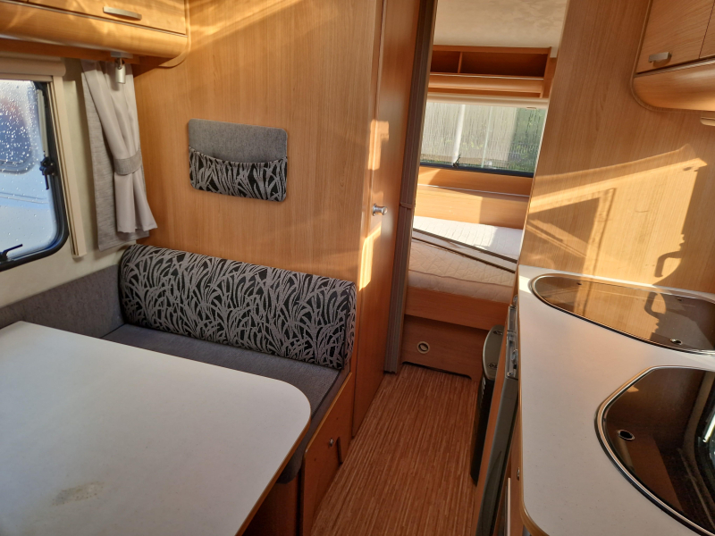 Adria Altea 462 PK Voortent/Mover/Fietsdr.  foto: 5