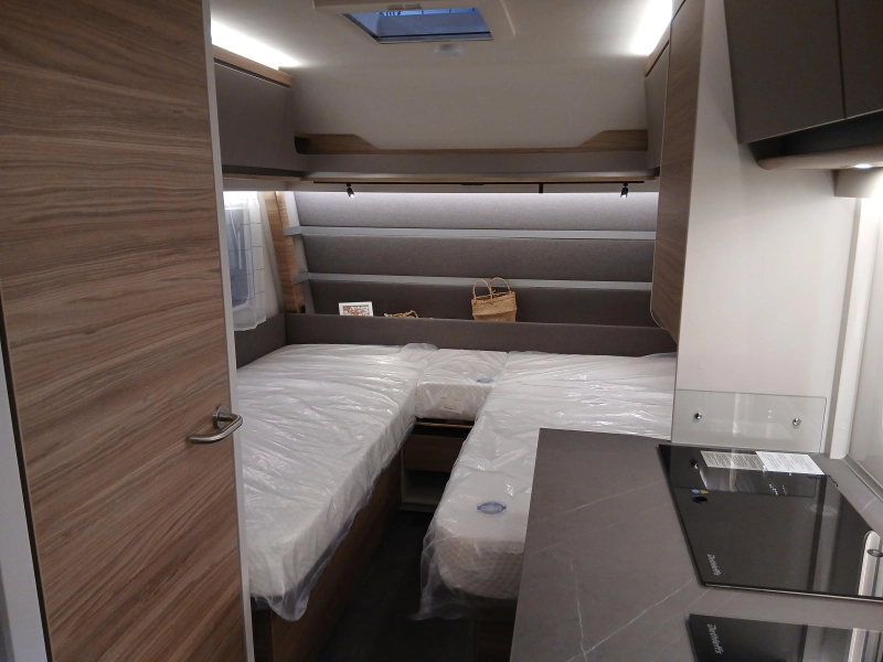 Dethleffs Nomad 460 EL  foto: 9
