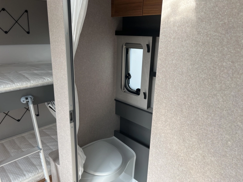 Eriba Novaline 515 Elegance Mover / Airco  foto: 3