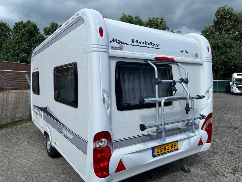 Hobby De Luxe 440 SF Dwars Bed 210CM MOV TENT  foto: 9