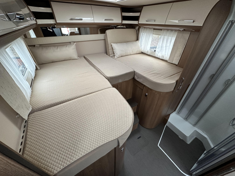 Carthago C-Tourer I 144 LE 160PK-LIGHTWEIGHT+LITHIUM  foto: 17