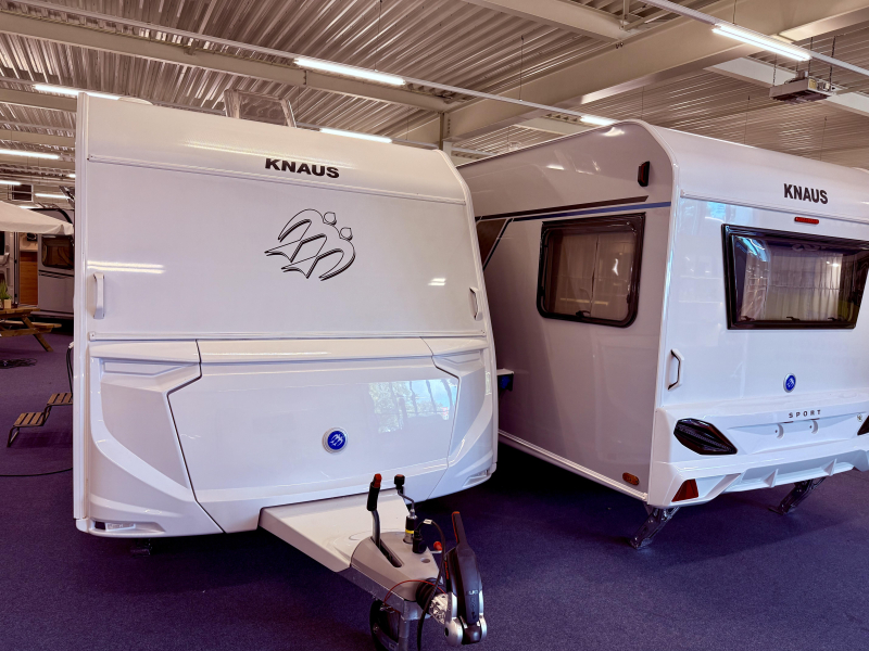 Knaus Sport Platinum 450 FU  foto: 2
