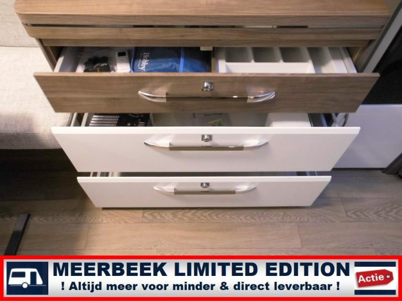 Hobby Excellent Edition 540 UFF 3879,=KORTING AIRCO+THULE  foto: 16