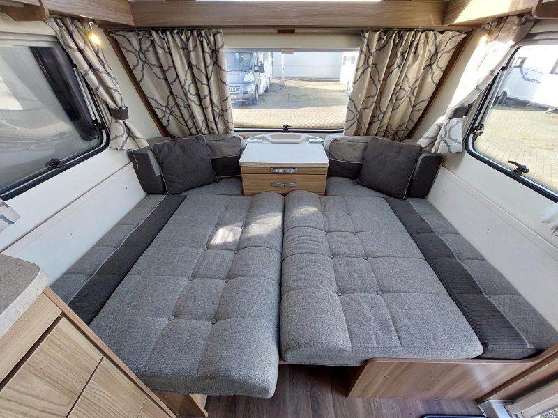 Sprite Alpine Sport 470 CF voortent-mover-GFK-etc  foto: 19