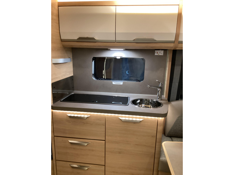 Knaus Sudwind Black Selection 540 UE modeljaar 2026  foto: 12