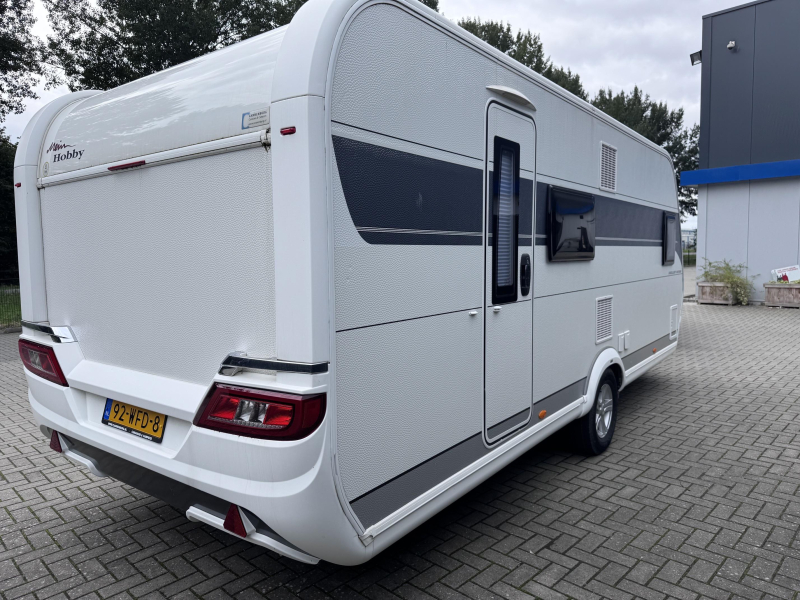 Hobby Excellent Edition 560 KMFE Voortent-mover  foto: 13