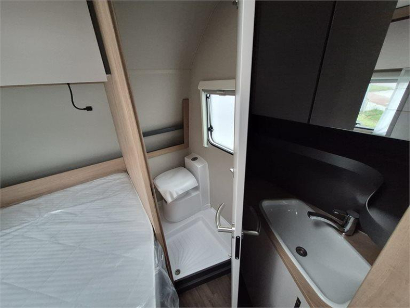 Knaus Sport Platinum 450 FU  foto: 8