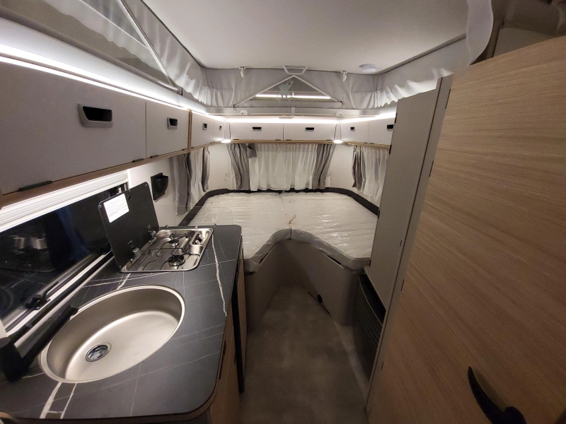 Eriba Touring Silver Editie 542 mooi compleet  foto: 5