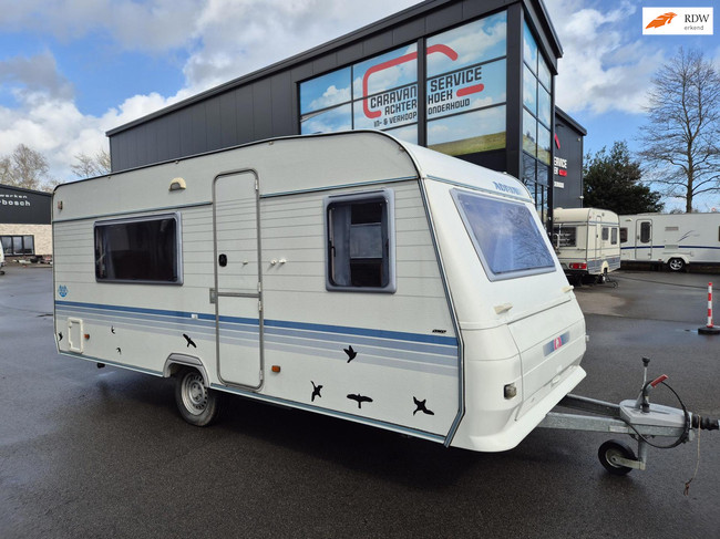 Adria ALTEA 502DT 3 pers. triple stapelbed & voortent 1e eig hoofdfoto: 1