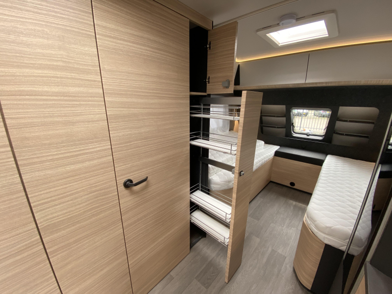 Hobby Maxia 585 UL Enkele bedden, rondzit  foto: 21