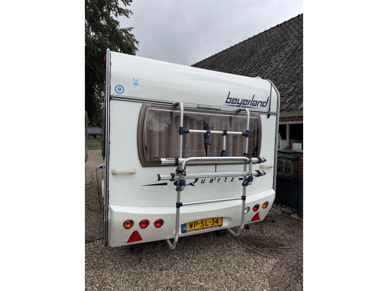 Beyerland quartz 440 LB mover, voortent, luifel 