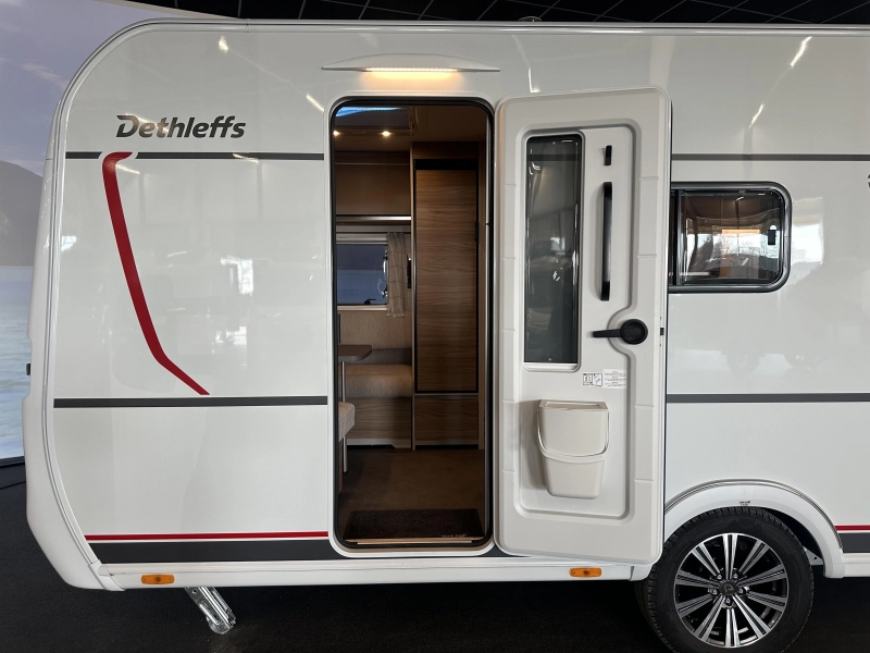 Dethleffs Nomad 460 EL vloerverwarming / ATC 