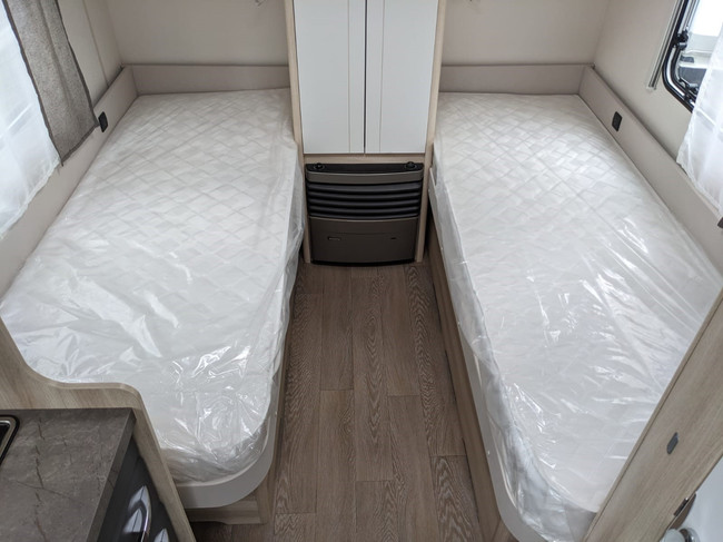 Hobby De Luxe 460 LU foto: 10