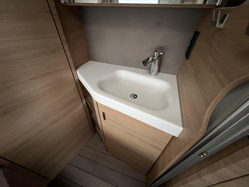 Knaus Sudwind 60 Years 550 FSK Mover, Nieuwe voortent  foto: 16
