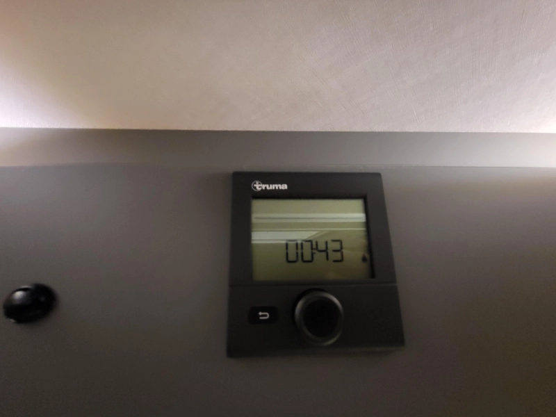 Eriba Novaline 442 V gratis mover  foto: 18