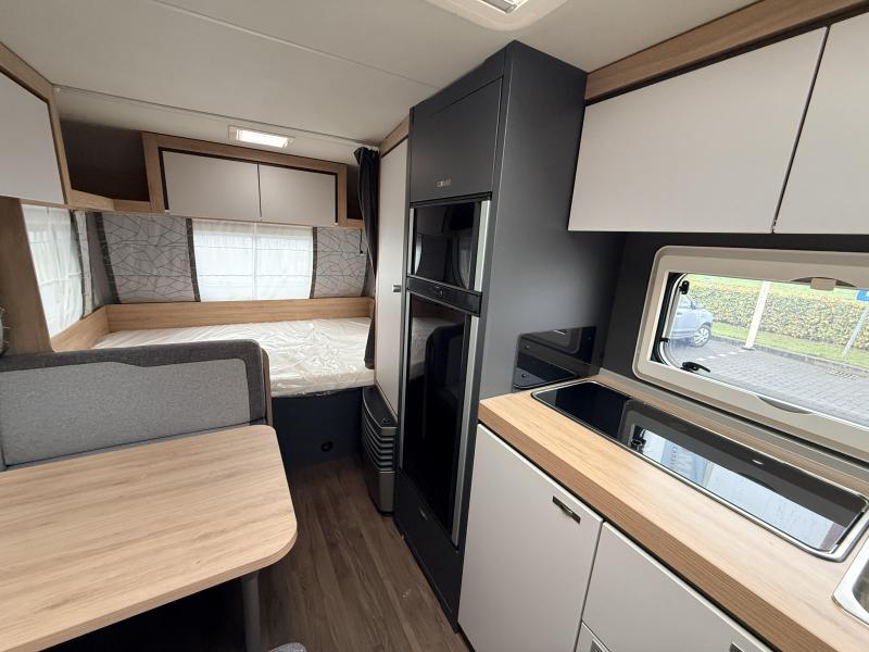 Knaus Sport 500 QDK Stapelbedden  foto: 6